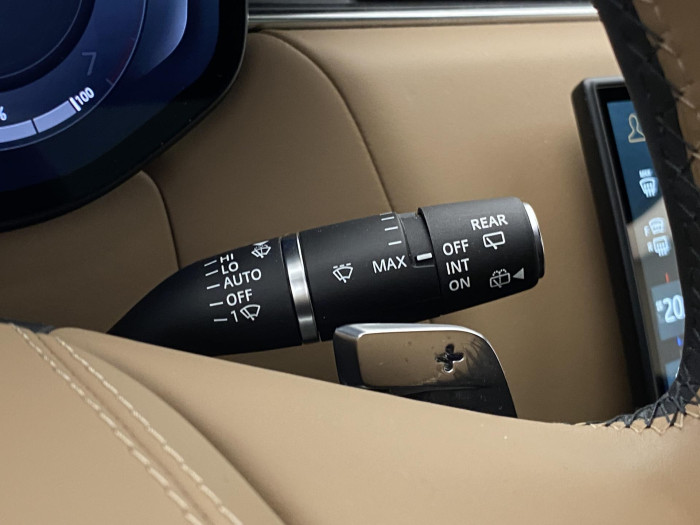 Land Rover Range Rover Sport P550e AUTOBIGRAPHY AWD