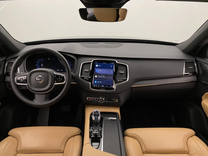 Volvo XC90 B5 AWD PLUS BRIGHT REZERVACE