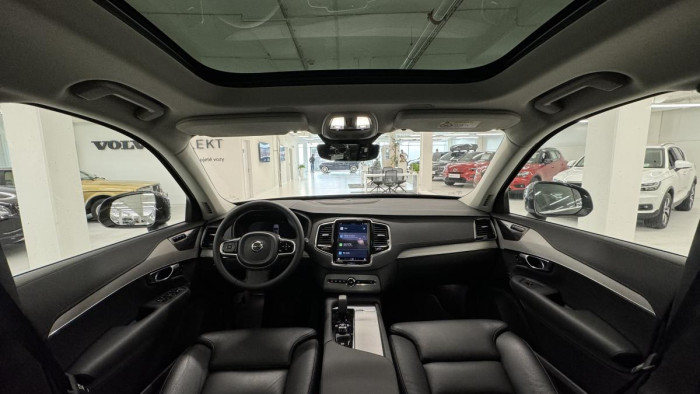 Volvo XC90 B5 AWD PLUS BRIGHT REZERVACE 2.0 Plus