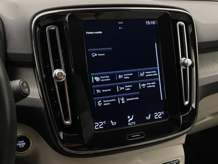 Volvo XC40 D4 AWD INSCRIPTION AUT CZ 2.0 d