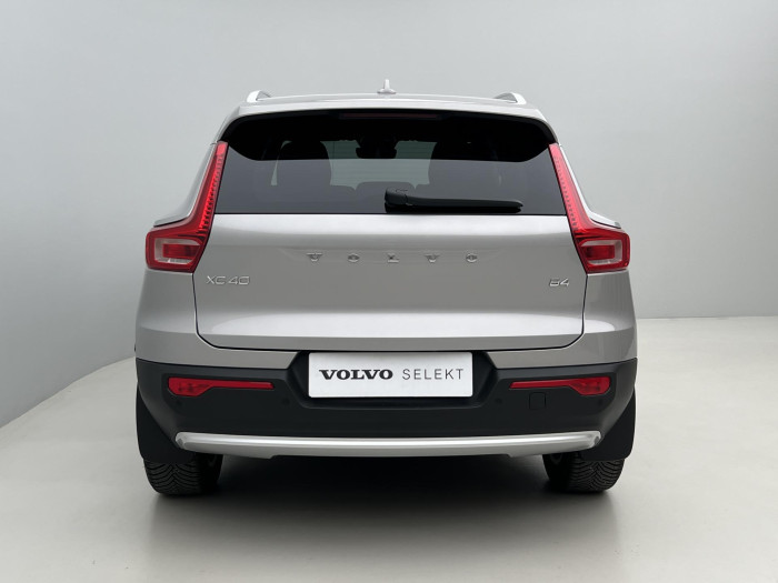 Volvo XC40 B4 CORE AUT 1.maj.