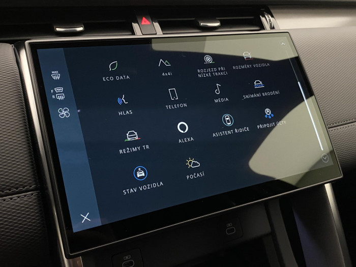 Land Rover Discovery Sport D200 DYNAMIC SE AWD AUT 2.0 d Dynamic SE