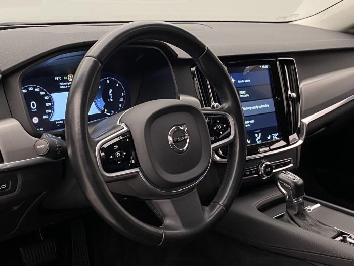 Volvo V90 D4 MOMENTUM AUT 2.0 d Momentum