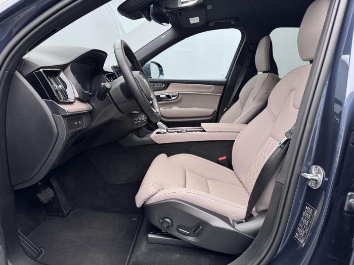 Volvo XC90 T8 AWD RECHARGE BRIGHT PLUS CZ