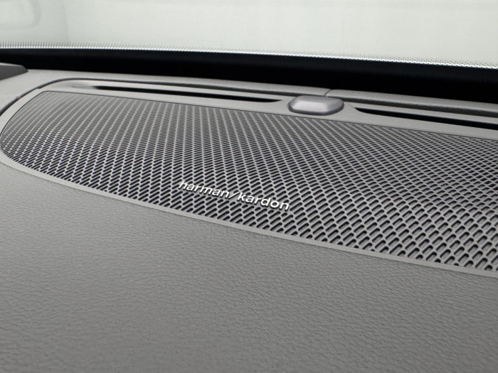 Volvo XC90 B5 AWD R-DESIGN AUT