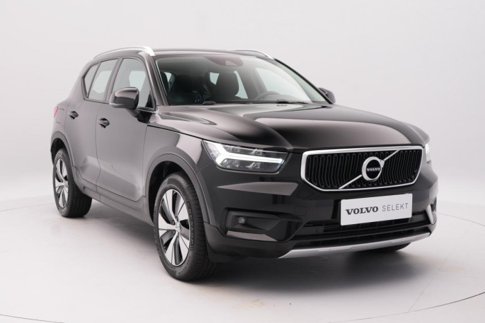 Volvo XC40 T3 MOMENTUM AUT REZERVACE 1.5 Momentum