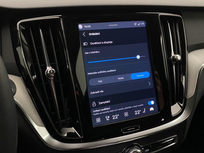 Volvo V60 B4 AUT DARK PLUS