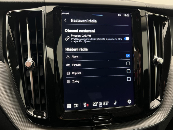 Volvo XC60 T6 AWD RECHARGE PLUS DARK AUT