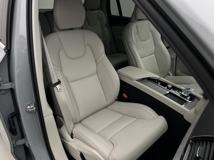 Volvo XC90 T8 AWD RECHARGE ULTRA BRIGHT