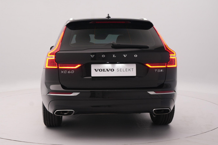 Volvo XC60 T5 AWD INSCRIPTION AUT CZ