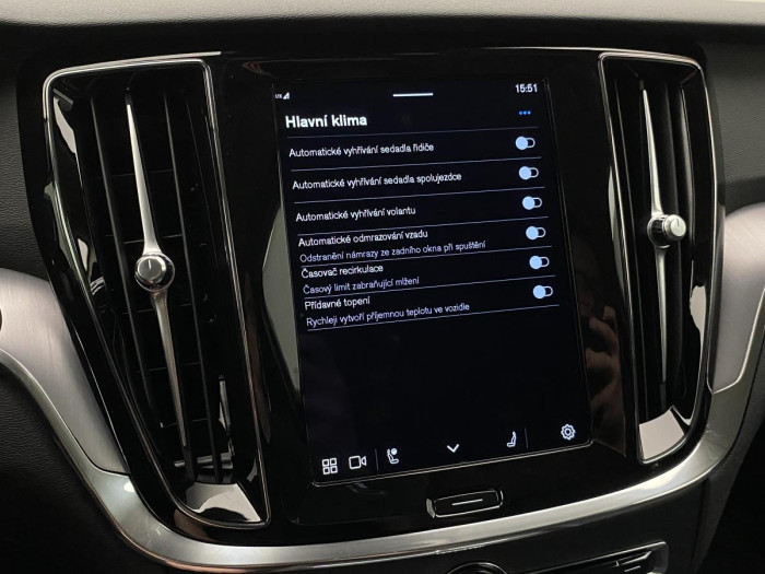Volvo V60 B3 AUT  ESSENTIAL