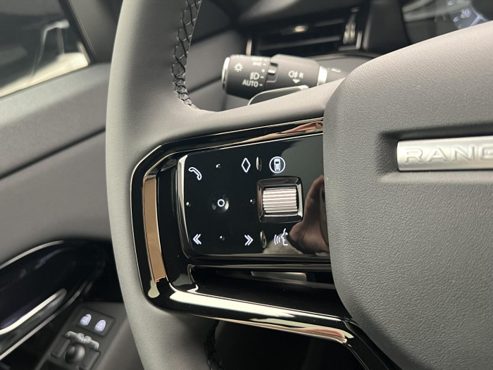 Land Rover Range Rover Evoque P250 DYNAMIC SE AWD Aut 2.0 Dynamic SE