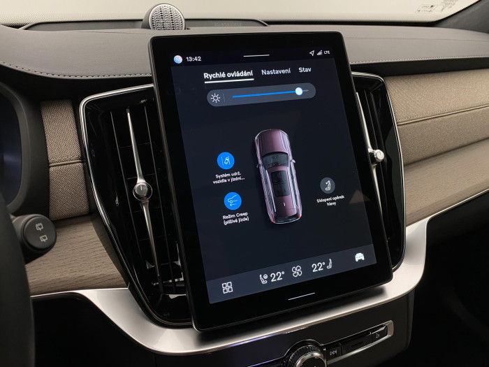 Volvo XC90 T8 AWD RECHARGE BRIGHT ULTRA 7