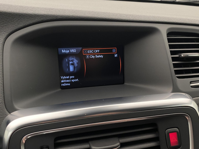 Volvo V60 D3 MOMENTUM CZ 2.0 d Momentum