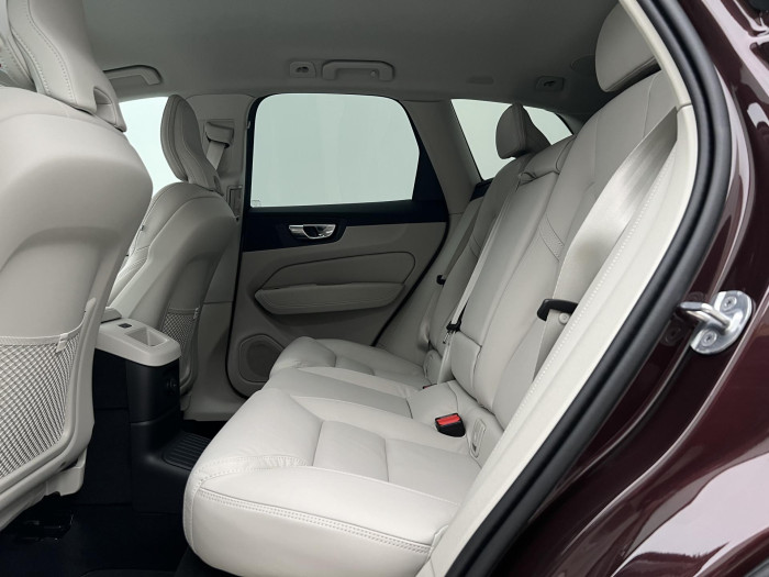 Volvo XC60 T6 AWD AUT RECHARGE DARK PLUS