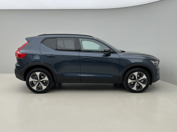 Volvo XC40 B3 AUT DARK PLUS