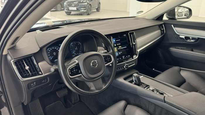 Volvo V90 B4 MOMENTUM PRO AUT 2.0 Momentum
