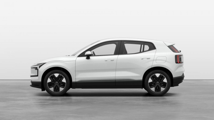 Volvo EX30 PURE ELECTRIC CORE RWD