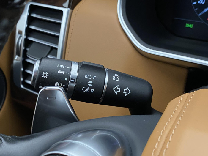 Land Rover Range Rover P525 AUTOBIOGRAPHY REZERVACE