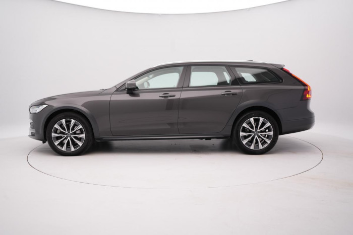 Volvo V90 CC B4 AWD PLUS AUT REZERVACE