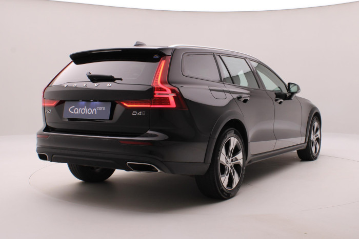 Volvo V60 CC D4 AWD MOMENTUM AUT 2.0 d CC CC Momentum