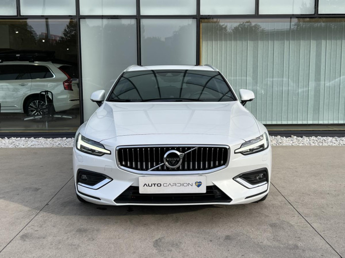 Volvo V60 T6 AWD INSCRIPTION REZERVACE
