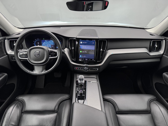 Volvo XC60 B6 AWD INSCRIPTION CZ