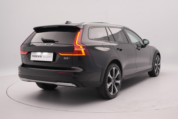 Volvo V60 CC B5 AWD ULTIMATE AUT 1.maj. 2.0 CC CC