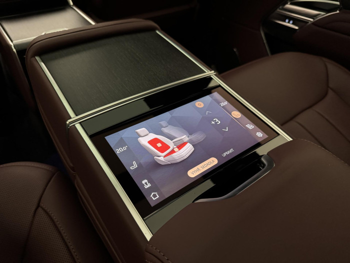 Land Rover Range Rover P530 AUTOBIOGRAPHY REZERVACE