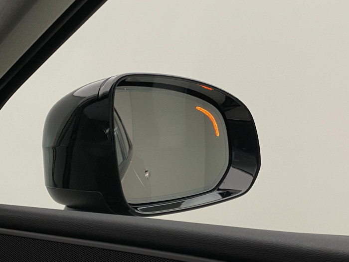 Volvo XC60 B4 AWD PLUS DARK AUT CZ