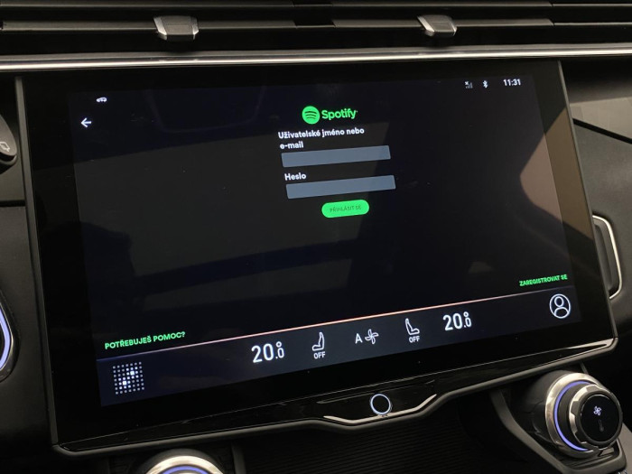 Lynk & Co 01 PHEV DCT AUT 1.maj.