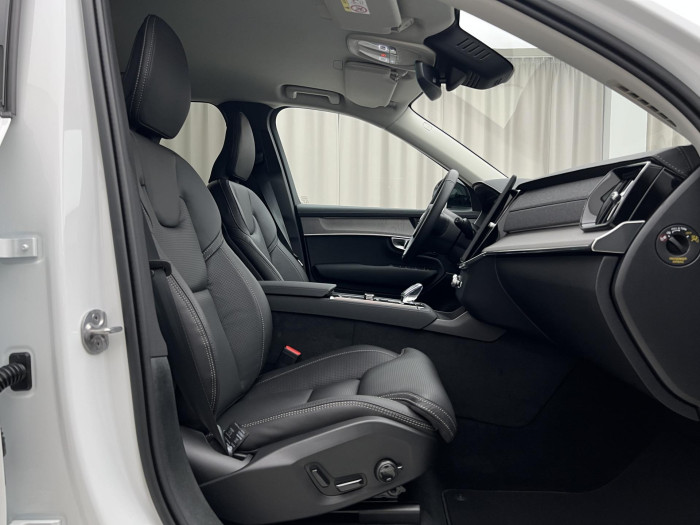 Volvo XC90 T8 AWD RECHARGE DARK PLUS AUT