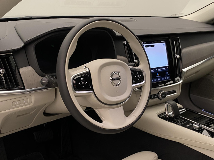 Volvo V90 T6 AWD Plug-in BRIGHT PLUS