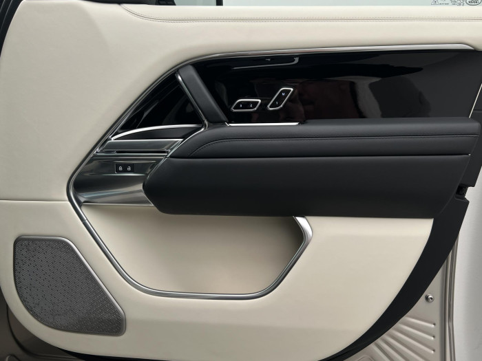 Land Rover Range Rover D350 AUTOBIOGRAPHY AWD AUT CZ 3.0 d