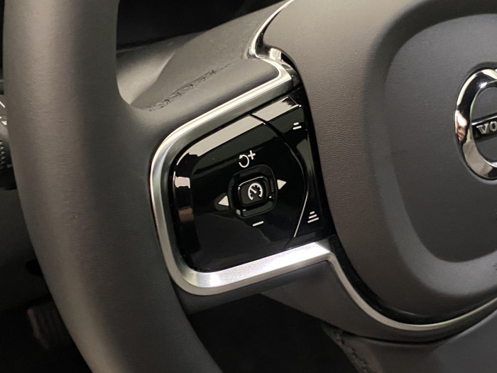 Volvo XC60 T8 AWD ULTIMATE RECHARGE AUT