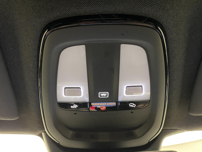 Volvo XC40 B4 CORE AUT CZ 1.maj