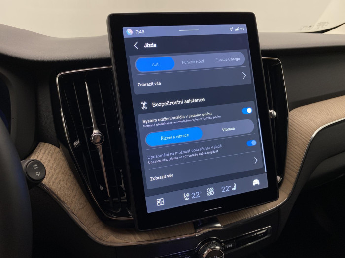 Volvo XC60 T8 AWD RECHARGE BRIGHT PLUS CZ