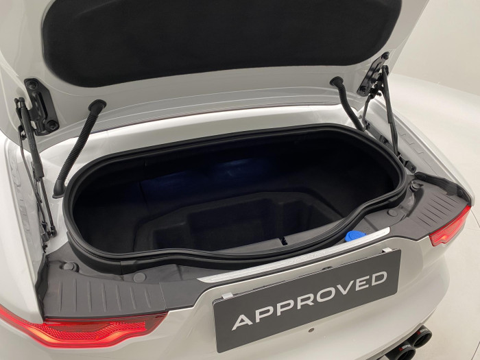 Jaguar F-Type P450 R-DYNAMIC AUT REZERVACE 5.0 Dynamic