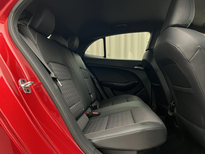 MG MG3 EXCLUSIVE HYBRID+ AUT CZ 1.maj 1.5 Exclusive