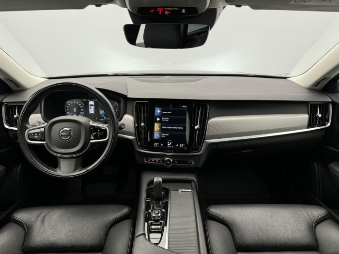 Volvo V90 B4 MOMENTUM AUT NAV 2.0 Momentum