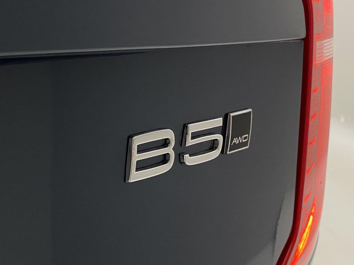 Volvo XC90 B5 AWD AUT BRIGHT PLUS 7míst 2.0 Plus