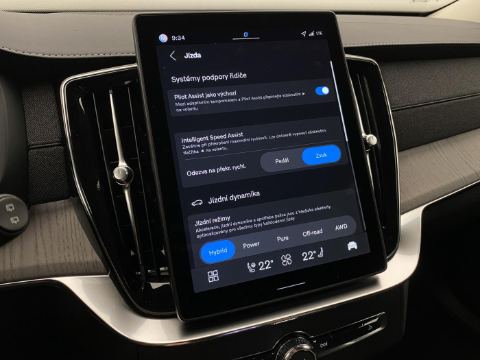 Volvo XC90 T8 AWD RECHARGE DARK PLUS 7m