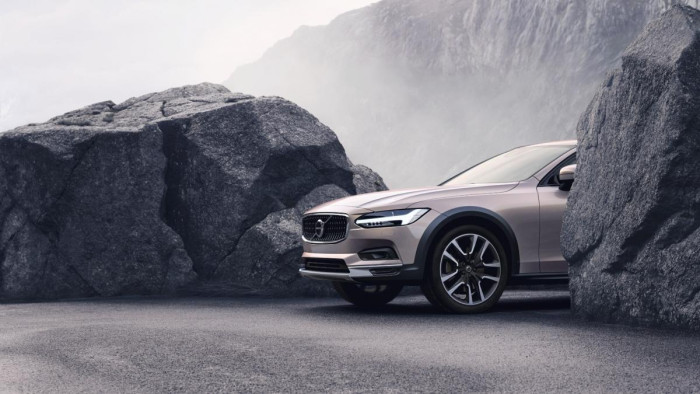 Volvo V90 B4 AWD CROSS COUNTRY ULTIMATE