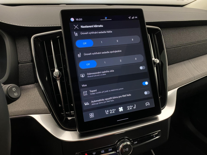 Volvo XC90 T8 AWD RECHARGE DARK PLUS 7m