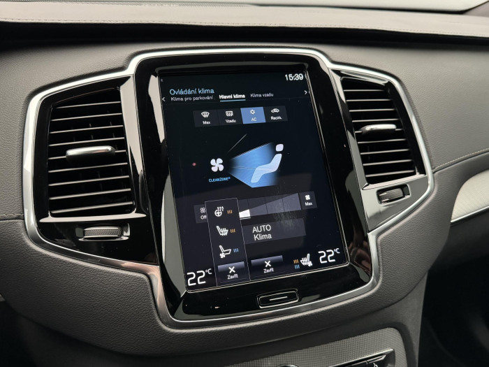 Volvo XC90 B5 AWD R-DESIGN AUT CZ