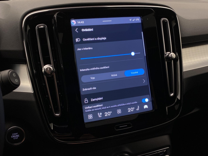 Volvo XC40 B4 AUT DARK PLUS