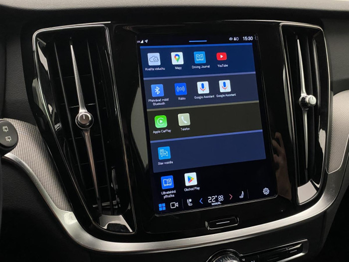 Volvo V60 B3 MOMENTUM AUT REZERVACE 2.0 Momentum