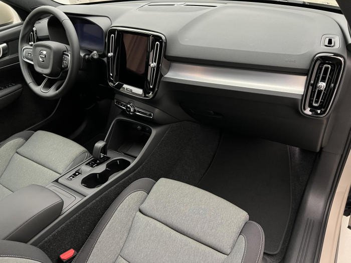 Volvo XC40 B3 CORE AUT