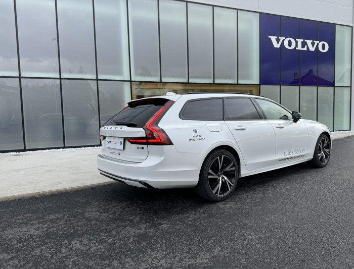 Volvo V90 B4 AWD AUT PLUS DARK 2.0 Plus
