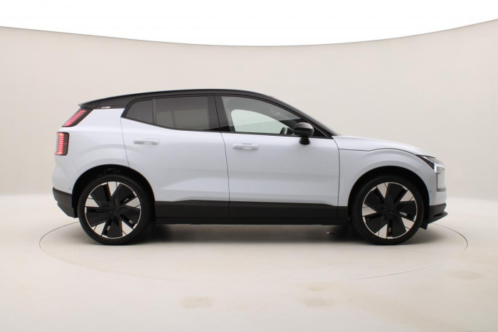 Volvo EX30 PURE ELECTRIC TWIN AWD ULTRA
